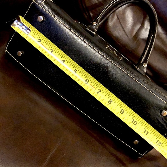 KATE SPADE Black Leather and Gold Zipper Hand Bag - Picture 12 of 15